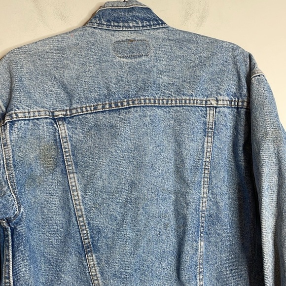 Levi's | Vintage Women’s Well Worn Classic Denim Jacket Size Large Made in USA - Picture 7 of 7